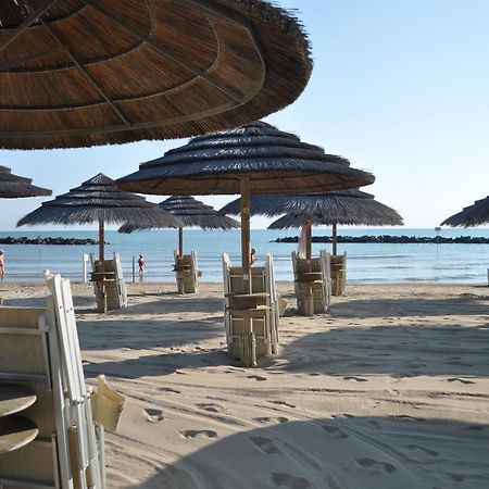 Villa L'Aurora Pescara Esterno foto