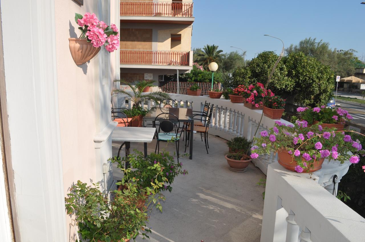 Villa L'Aurora Pescara Esterno foto